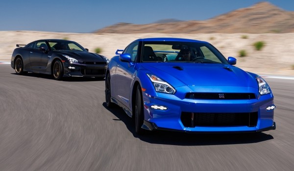 Nissan Z обрел ностальгическую версию, а GT-R покидает США Nissan Z обрел ностальгическую версию, а GT-R покидает США