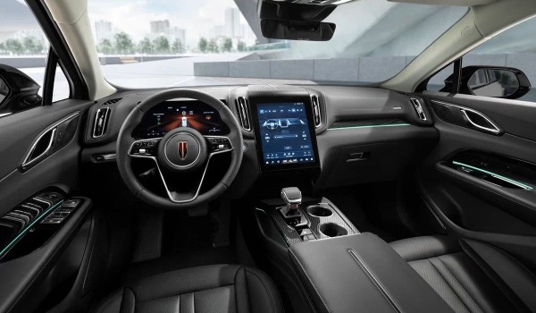 На российский рынок выходит кроссовер Hongqi HS3