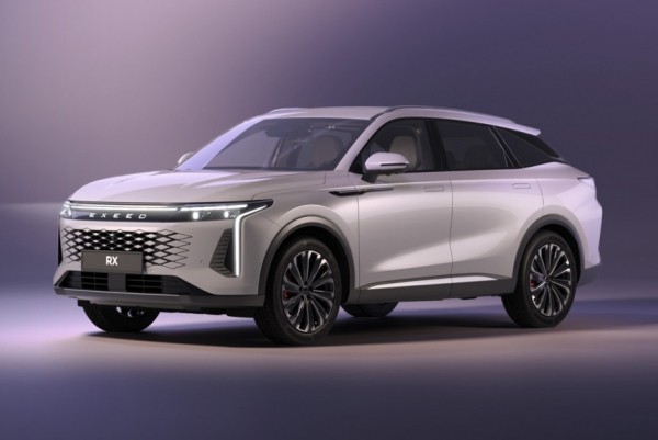 Exeed RX в России: теперь и с «автоматом»