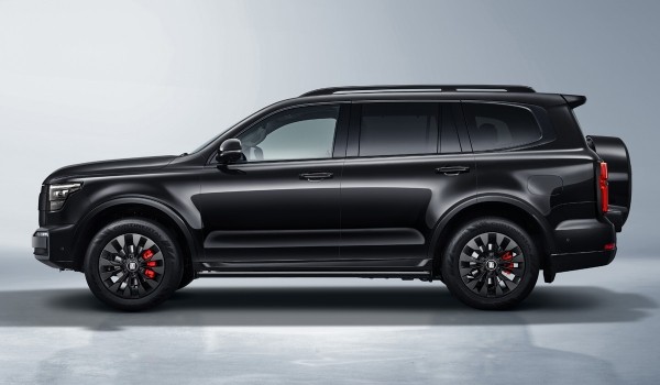 Tank 500 Blacktrail для России: больше мощности и запаса хода Tank 500 Blacktrail для России: больше мощности и запаса хода