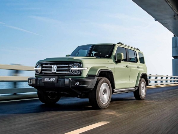 АВТОСТАТ: Какие китайские автомобили россияне считают премиальными АВТОСТАТ: Какие китайские автомобили россияне считают премиальными