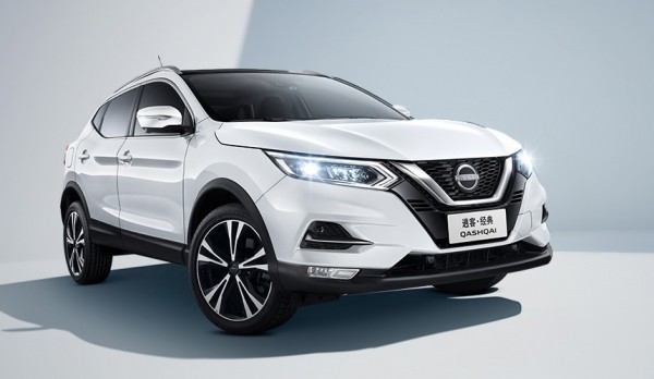 Nissan Qashqai второго поколения жив и готовится к обновлению Nissan Qashqai второго поколения жив и готовится к обновлению