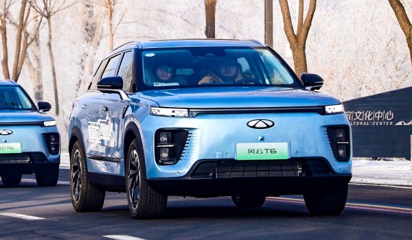 Компания Chery начала продажи кроссоверов Fulwin T9 и Fulwin T6 Компания Chery начала продажи кроссоверов Fulwin T9 и Fulwin T6
