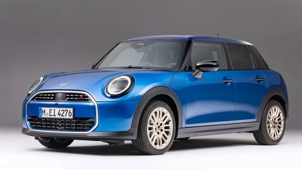 Что нового в пятидверном Mini Cooper мощностью 201 л.с. Что нового в пятидверном Mini Cooper мощностью 201 л.с.