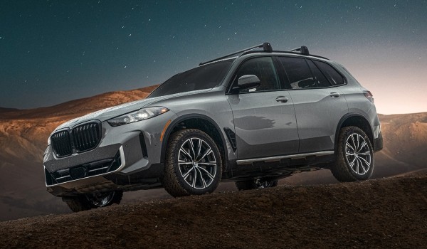 BMW X5 отметил 25-летие внедорожной спецверсией BMW X5 отметил 25-летие внедорожной спецверсией