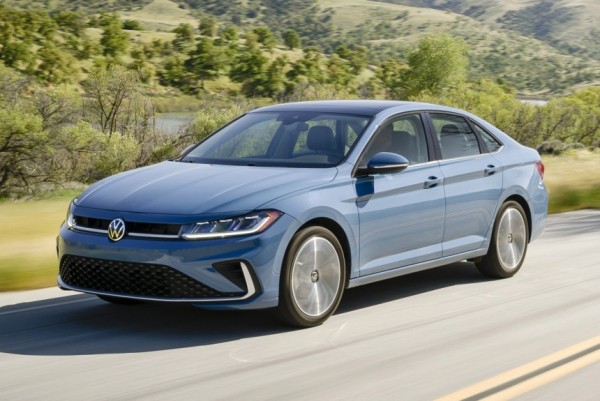 Седан Volkswagen Jetta седьмого поколения обновлен во второй раз