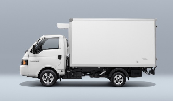 Дайджест дня: будущее мотора V12, бензиновый Argo и другие события индустрии Дайджест дня: будущее мотора V12, бензиновый Argo и другие события индустрии