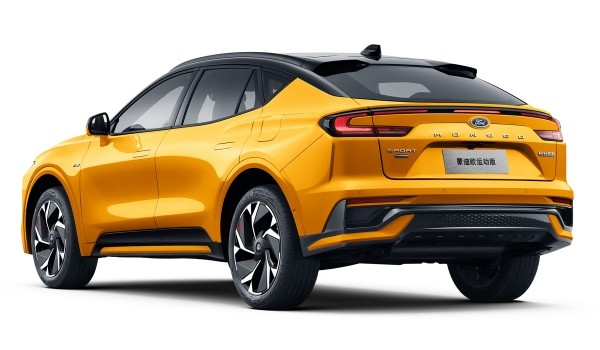 Лифтбек Ford Mondeo Sport: переименование и гибрид Лифтбек Ford Mondeo Sport: переименование и гибрид