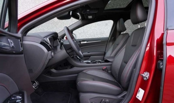 Эксперт назвал недооцененный, но при этом надежный и дешевый бизнес-седан на российском рынке