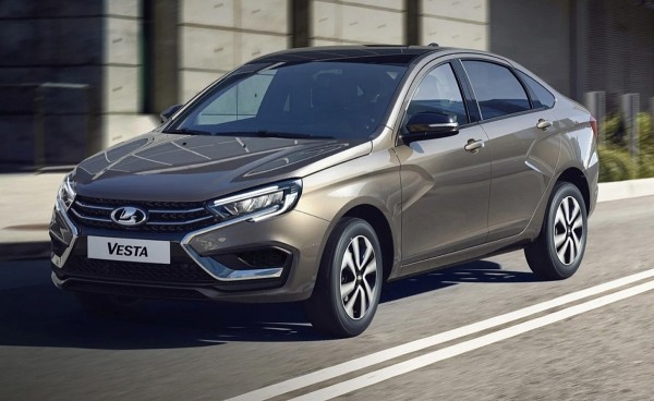 Эксперты ответили, почему Lada Vesta в Беларуси стоит на 400 тысяч дешевле, чем в России
