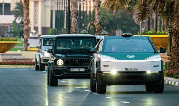 Дайджест дня: особые Maserati MC20, Cybertruck в полиции и другие события индустрии Дайджест дня: особые Maserati MC20, Cybertruck в полиции и другие события индустрии