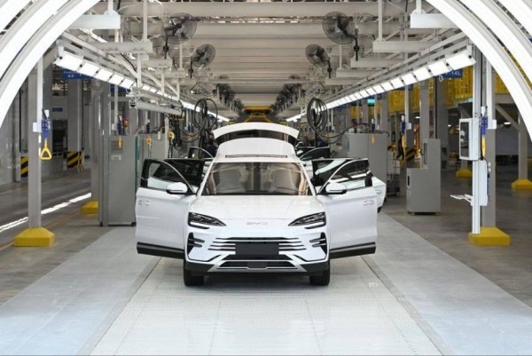 Дайджест дня: BYD в Узбекистане, синтетическое топливо и другие события индустрии Дайджест дня: BYD в Узбекистане, синтетическое топливо и другие события индустрии