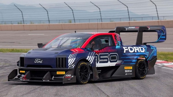 Компания Ford обнаружила серьезные проблемы в проданных пикапах F-150 Компания Ford обнаружила серьезные проблемы в проданных пикапах F-150