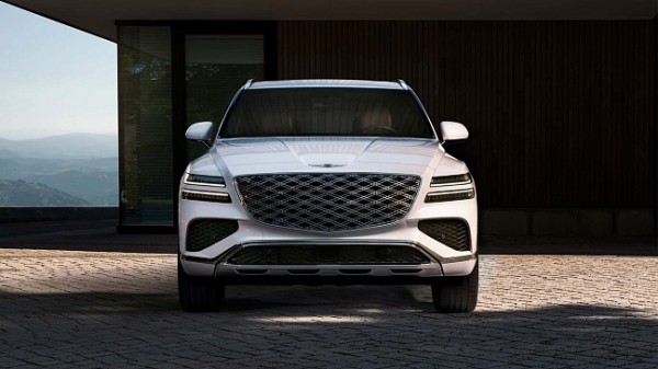 Почему у турецкой версии Mercedes E-Class мотор объемом всего ...1,0 литр Почему у турецкой версии Mercedes E-Class мотор объемом всего ...1,0 литр