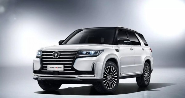 Россияне массово начали скупать китайские автомобили