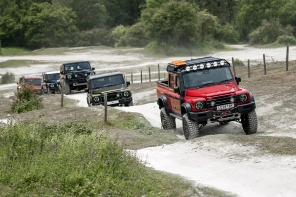 Ineos Grenadier в Гудвуде: сафари, V8 и портальные мосты Ineos Grenadier в Гудвуде: сафари, V8 и портальные мосты