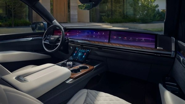 Представлен обновленный внедорожник Cadillac Escalade Представлен обновленный внедорожник Cadillac Escalade