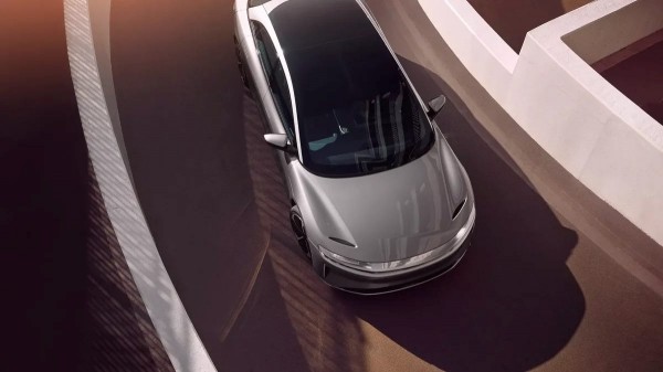Модернизированный седан Lucid Air похвастал рекордной эффективностью