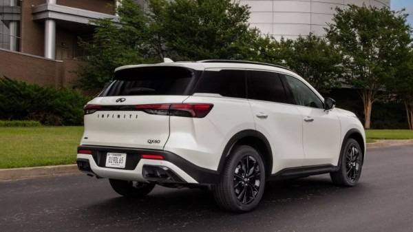 Кроссовер Infiniti QX60 лишился двигателя V6 Кроссовер Infiniti QX60 лишился двигателя V6