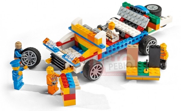 Дайджест дня: DBX707 в честь Формулы-1, российская платформа и другие события индустрии Дайджест дня: DBX707 в честь Формулы-1, российская платформа и другие события индустрии