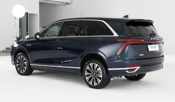 Компания GWM привезет в Россию гибридный кроссовер Wey 07 Компания GWM привезет в Россию гибридный кроссовер Wey 07