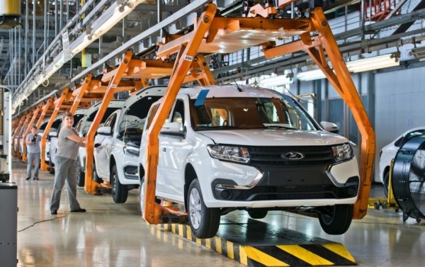 АвтоВАЗ объявляет о трехнедельном перерыве на техническое обслуживание и модернизацию