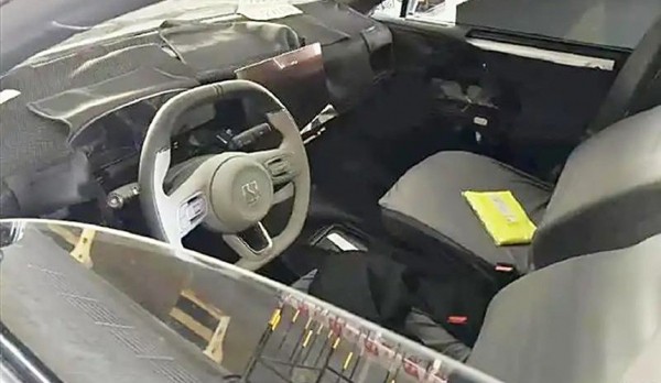 Среднеразмерный кроссовер Zeekr 7X дебютировал в камуфляже (и без) Среднеразмерный кроссовер Zeekr 7X дебютировал в камуфляже (и без)