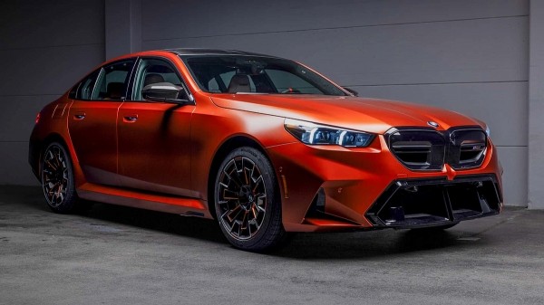 Чем может похвастать новый BMW M5 с "допами" на 4 976 043 руб. Чем может похвастать новый BMW M5 с "допами" на 4 976 043 руб.