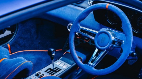 Evoluto Automobili представляет Ferrari F355 из углеродного волокна