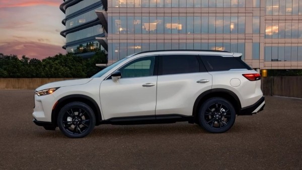 Кроссовер Infiniti QX60 лишился двигателя V6 Кроссовер Infiniti QX60 лишился двигателя V6