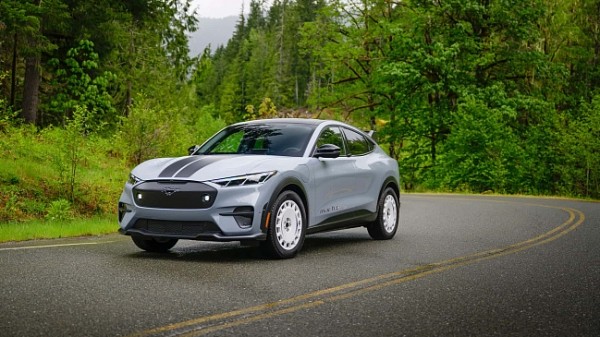 Ford заставит своих клиентов бороться за цвет своего Mustang GTD