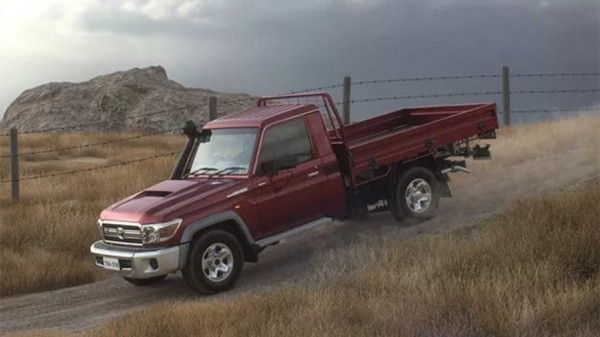 Компания Toyota решила прекратить продажи одной их версий внедорожника Toyota Land Cruiser Компания Toyota решила прекратить продажи одной их версий внедорожника Toyota Land Cruiser