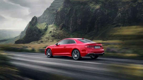 Купе и кабриолет Audi A5 уходят с рынка Купе и кабриолет Audi A5 уходят с рынка