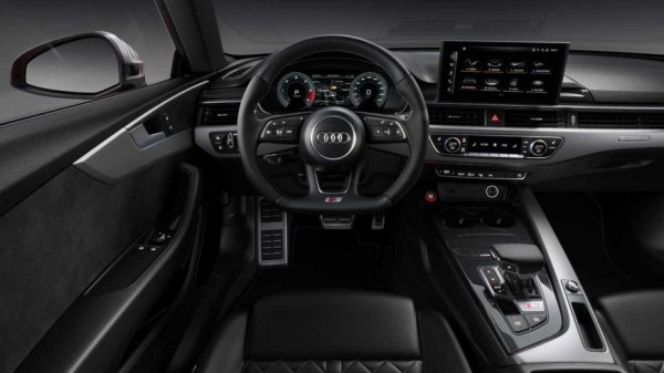 Купе и кабриолет Audi A5 уходят с рынка Купе и кабриолет Audi A5 уходят с рынка