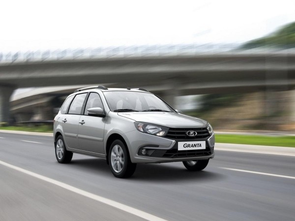 Назван топ-10 самых дешевых новых автомобилей в России на 1 июля Назван топ-10 самых дешевых новых автомобилей в России на 1 июля