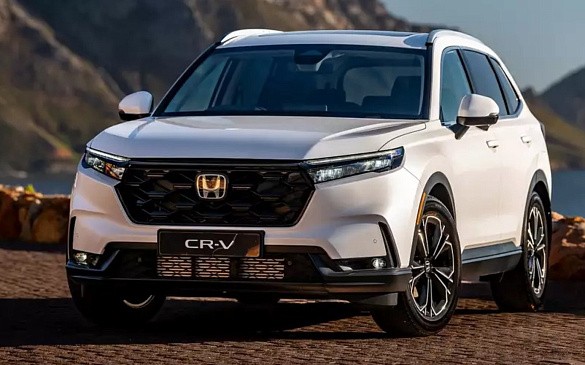 Названы возможные причины краха авторынка России