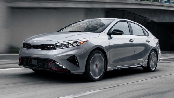 Продажи новых автомобилей в России выросли по итогам минувшей недели