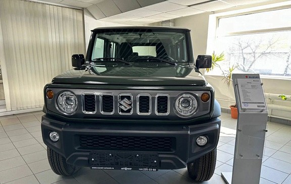 Рамный внедорожник Suzuki Jimny подешевел в России Рамный внедорожник Suzuki Jimny подешевел в России