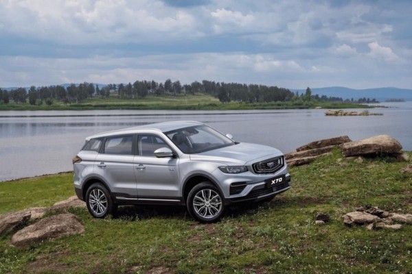 Стало известно, когда кроссовер Belgee X70 появится у автодилеров РФ Стало известно, когда кроссовер Belgee X70 появится у автодилеров РФ