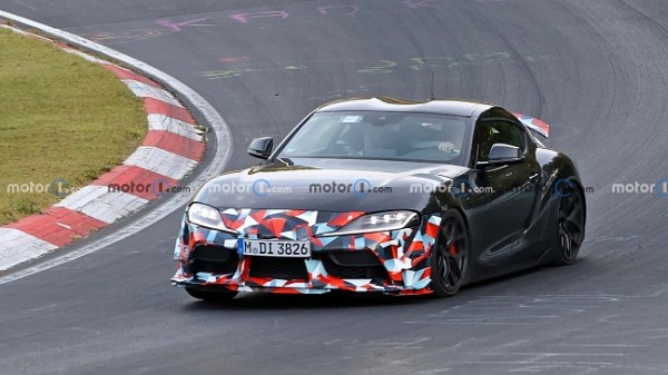 Toyota Supra дрифтует без водителей - новая эра автономной безопасности Toyota Supra дрифтует без водителей - новая эра автономной безопасности