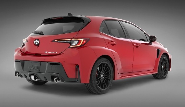 Обновленный хот-хэтч Toyota GR Corolla: теперь с «автоматом» Обновленный хот-хэтч Toyota GR Corolla: теперь с «автоматом»