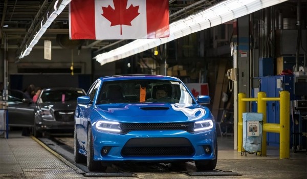 Дайджест дня: полицейский Charger, Sollers ST6 из Ульяновска и другие события индустрии Дайджест дня: полицейский Charger, Sollers ST6 из Ульяновска и другие события индустрии