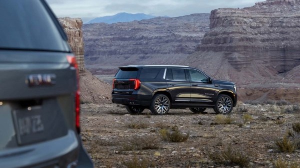 Представлен рестайлинговый внедорожник GMC Yukon Представлен рестайлинговый внедорожник GMC Yukon