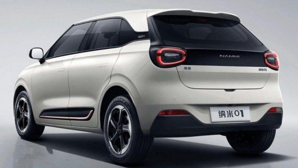 Хэтчбек Dongfeng Nammi Box добрался до Европы Хэтчбек Dongfeng Nammi Box добрался до Европы