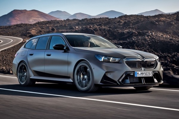 Универсал BMW M5 Touring: третье пришествие Универсал BMW M5 Touring: третье пришествие