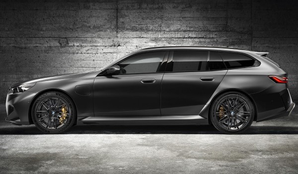 Универсал BMW M5 Touring: третье пришествие Универсал BMW M5 Touring: третье пришествие