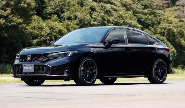 В Японии представлен драйверский хэтчбек Honda Civic RS В Японии представлен драйверский хэтчбек Honda Civic RS