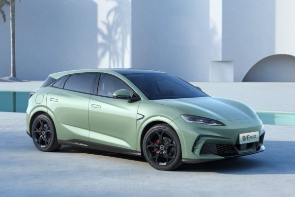 Хэтчбек BYD Seal 06 GT: дебют под новым именем Хэтчбек BYD Seal 06 GT: дебют под новым именем