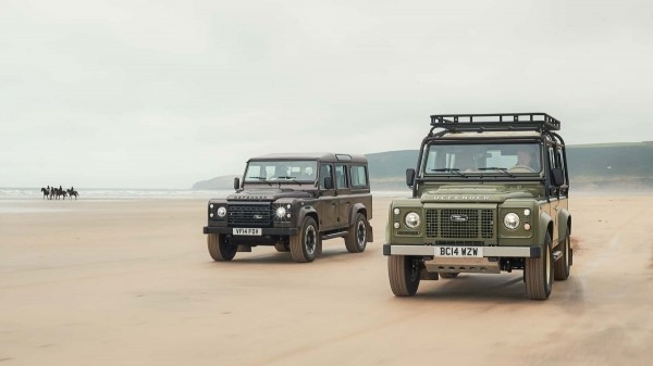 Классический Land Rover Defender: новая жизнь с двигателем V8 Классический Land Rover Defender: новая жизнь с двигателем V8