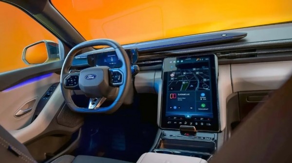 Ford выпустит более дешевый вариант кроссовера Capri Ford выпустит более дешевый вариант кроссовера Capri